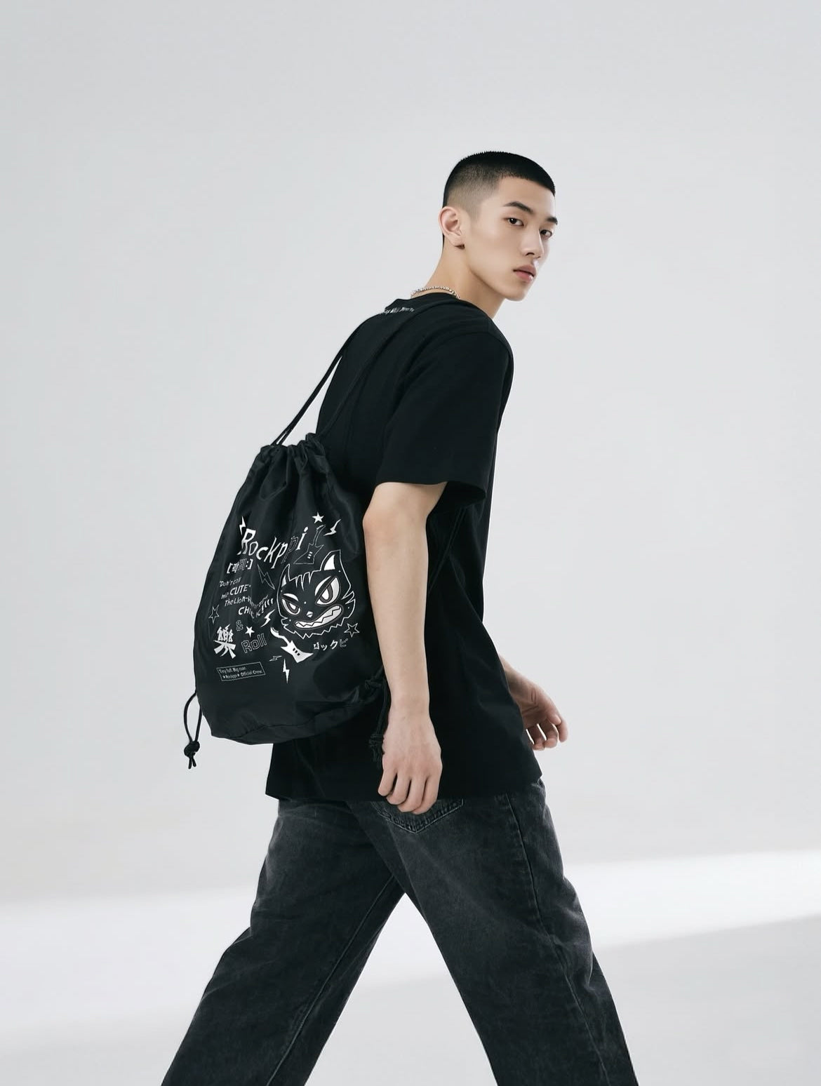 Cute chick who loves rock Bag